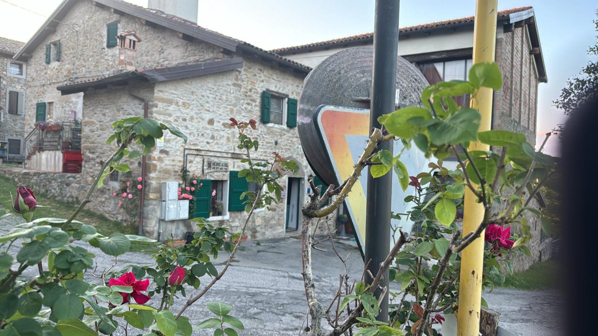 La Corte Dei Celti San Benedetto Del Querceto Bagian luar foto